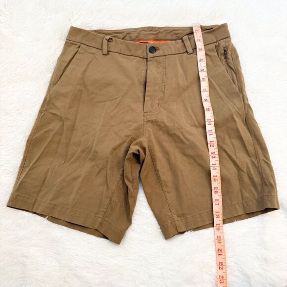 Men Lululemon Warpstreme Commission Classic 9" in Khaki Beige Tan Size 32 - Picture 3 of 8